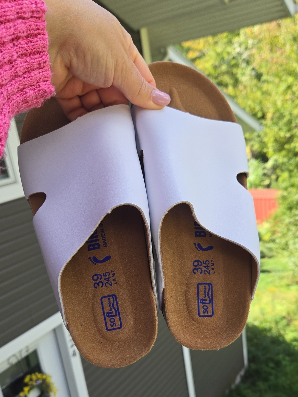 Comfortable Sandals Size 8